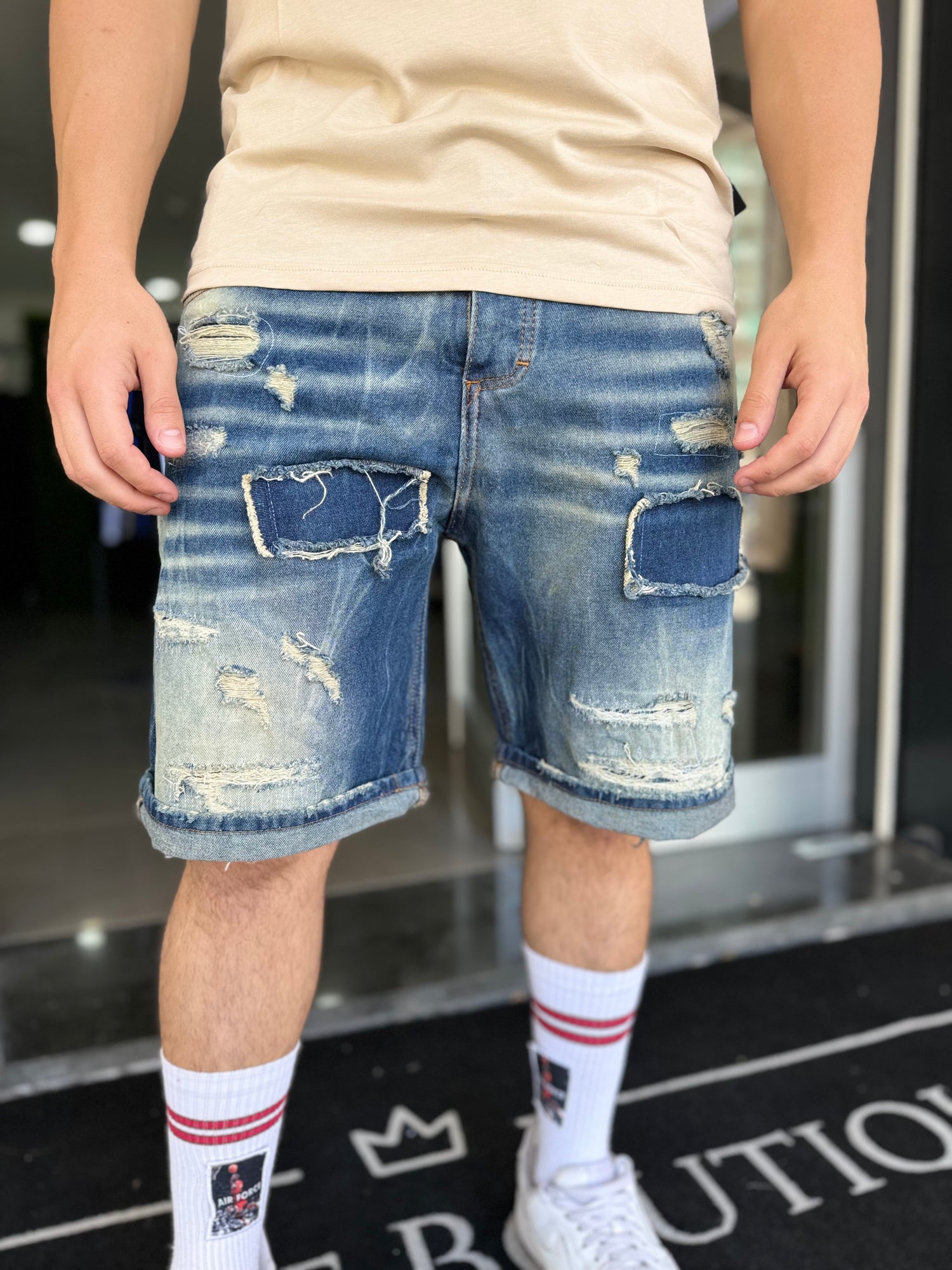 Short di jeans